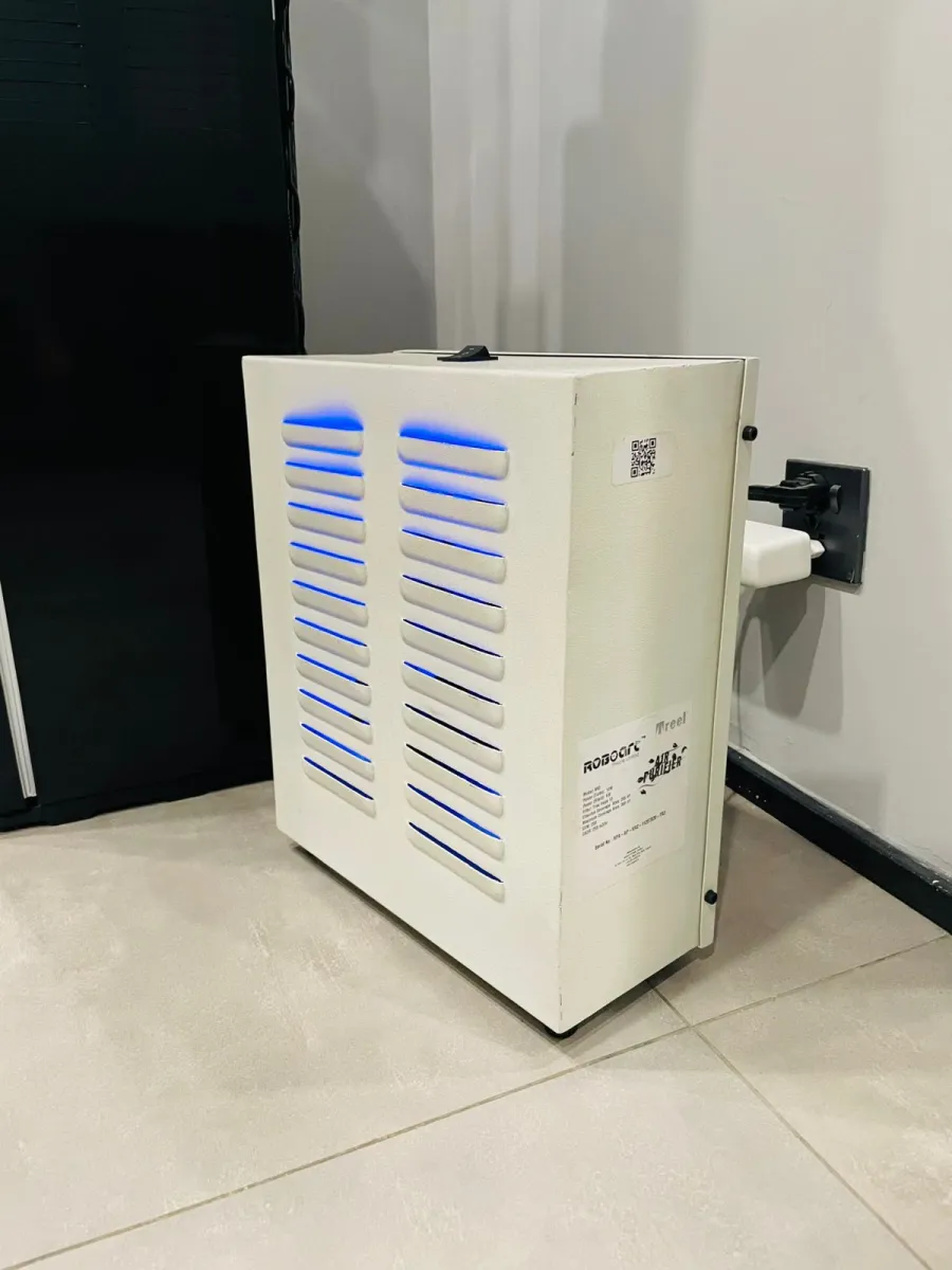 Air Purifier XR2 in white, angled view showing the front air vents
